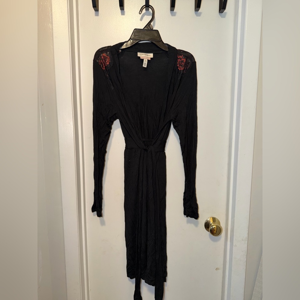 Jessica Simpson maternity nursing robe